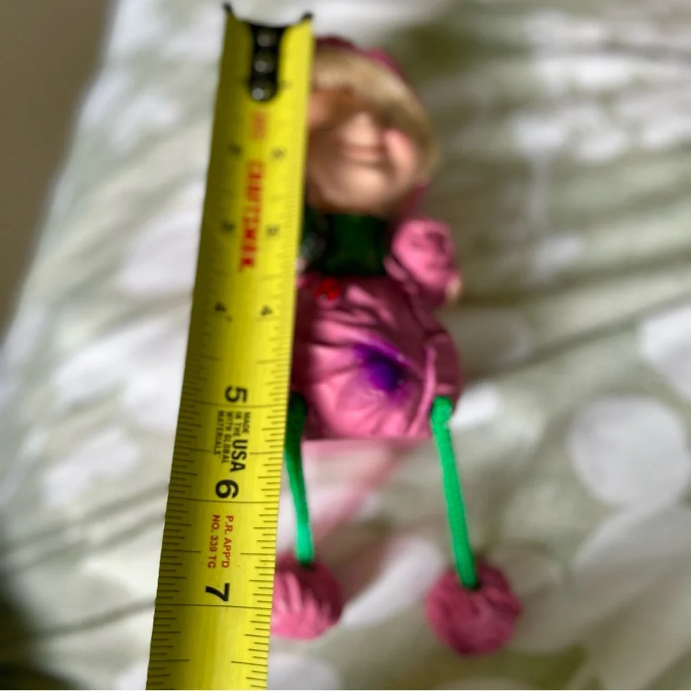 Vintage Pink Sitting Cabbage Girl Farmhouse Cottagecore Ladybug Decor Art - Picture 10 of 10